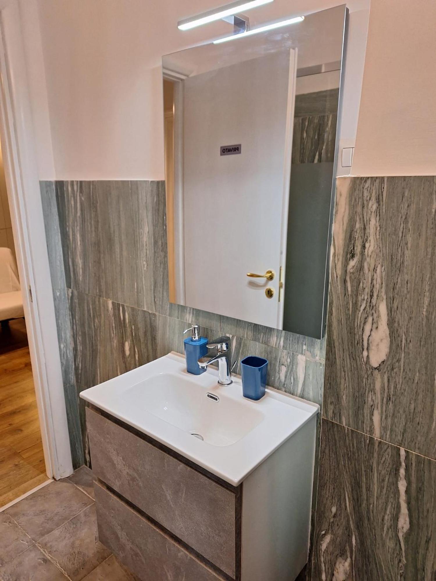 Nasoni Di Roma Aparthotel ภายนอก รูปภาพ