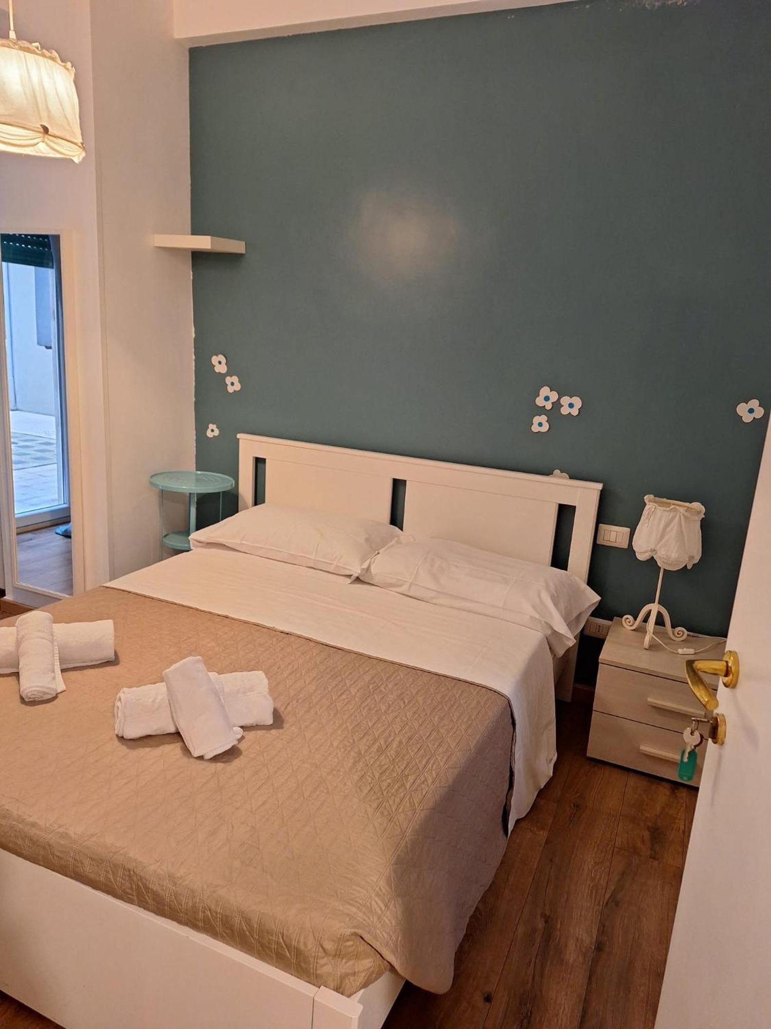 Nasoni Di Roma Aparthotel ภายนอก รูปภาพ