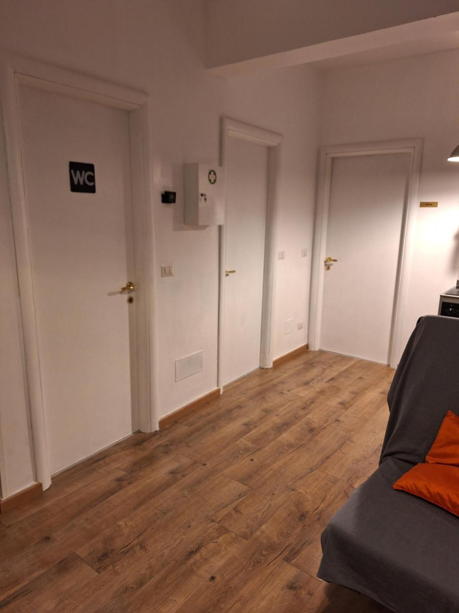 Nasoni Di Roma Aparthotel ภายนอก รูปภาพ