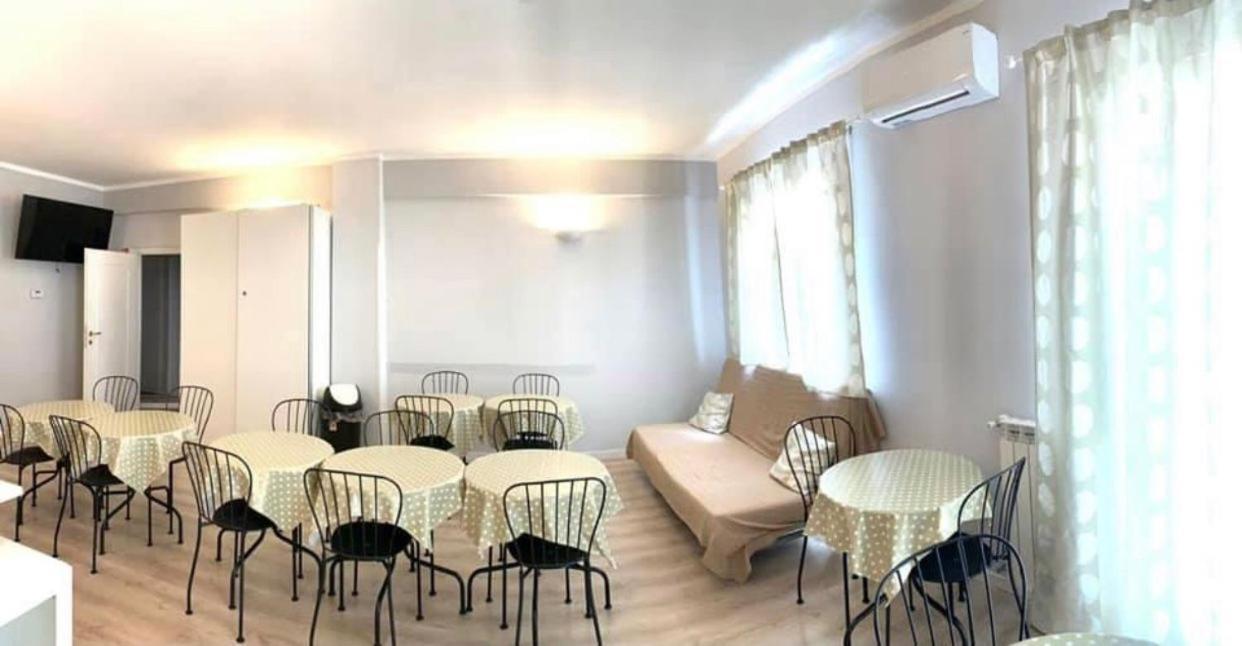 Nasoni Di Roma Aparthotel ภายนอก รูปภาพ
